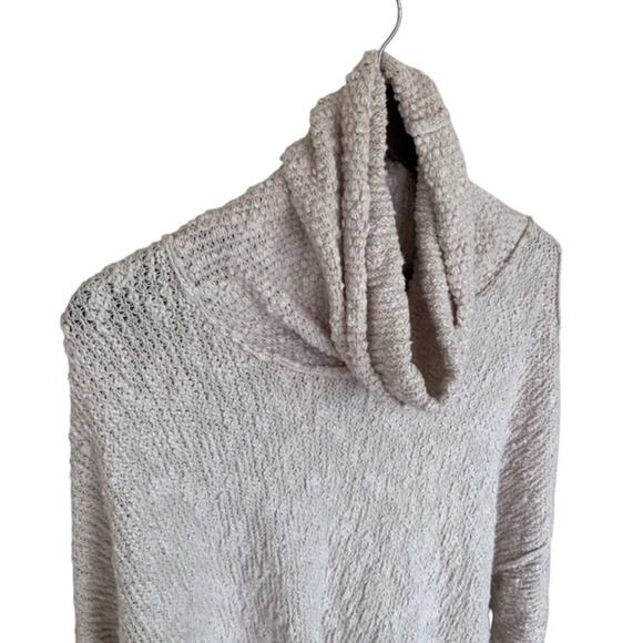 Free People Ivory Cowl Neck Oversized Sweater - Small - Picture 2 of 5